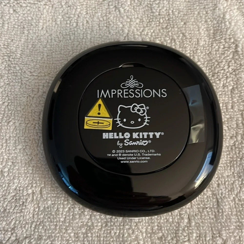 Impressions Hello Kitty LED Compact Mirror - Pink and White